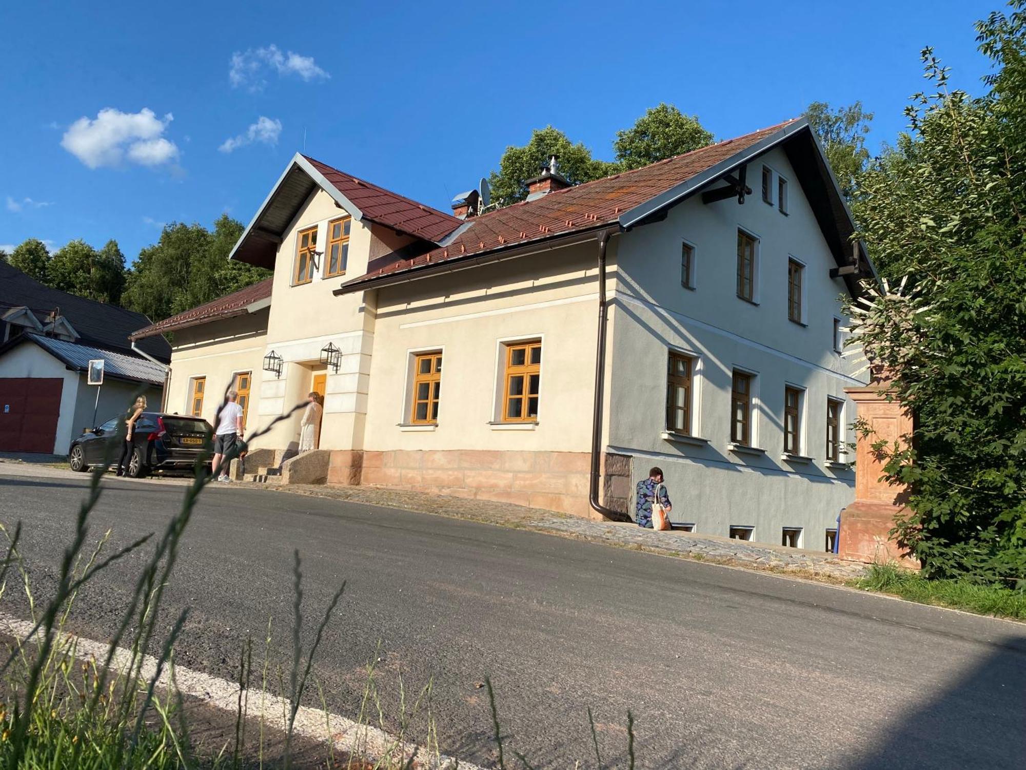 Droom B&B Cermna Eksteriør bilde